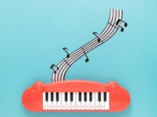 15 Not Pianika yang Pendek dan Mudah Dihafal, dari Lagu Wajib hingga Anak-anak