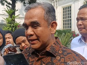 Muzani Ungkap Alasan Prabowo Minta Direksi BUMN Dievaluasi Muzani Ungkap Alasan Prabowo Minta Direksi BUMN Dievaluasi