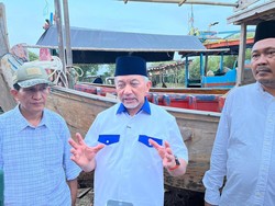 Profil Ahmad Syaikhu, Santri yang Kini Mengabdi untuk Masyarakat Jabar