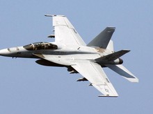 Jet Tempur Andalan AS Jatuh dari Kapal Induk, Rp 1 Triliun Lenyap