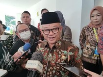 Ada Siswa SMP Nggak Bisa Baca, Ini Kata dan Data Mendikdasmen
