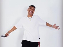 Musik Timur Meroket, Ini Lirik Lagu Pica-Pica dari Juan Reza