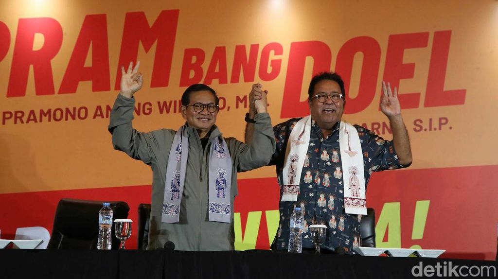 Semringahnya Pramono-Rano Usai Unggul di Exit Poll dan Quick Count
