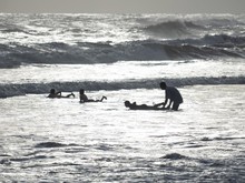 Jogja Pertimbangkan Wajib Life Jacket untuk Wisatawan di Pantai Selatan