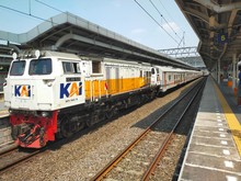 Hari Buruh, 39 KA Keberangkatan Stasiun Gambir & Senen Berhenti di Jatinegara